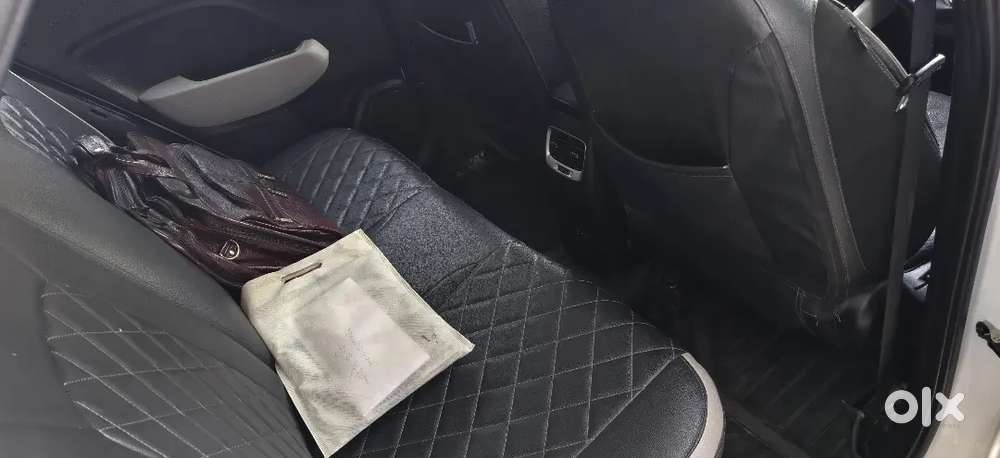 Hyundai Venue 2023 Diesel Well Maintained