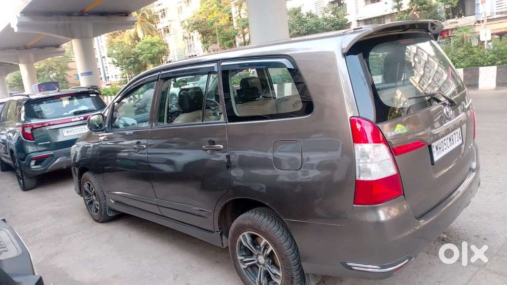 Toyota Innova 2.5 G (diesel) 8 Seater, 2016, Diesel