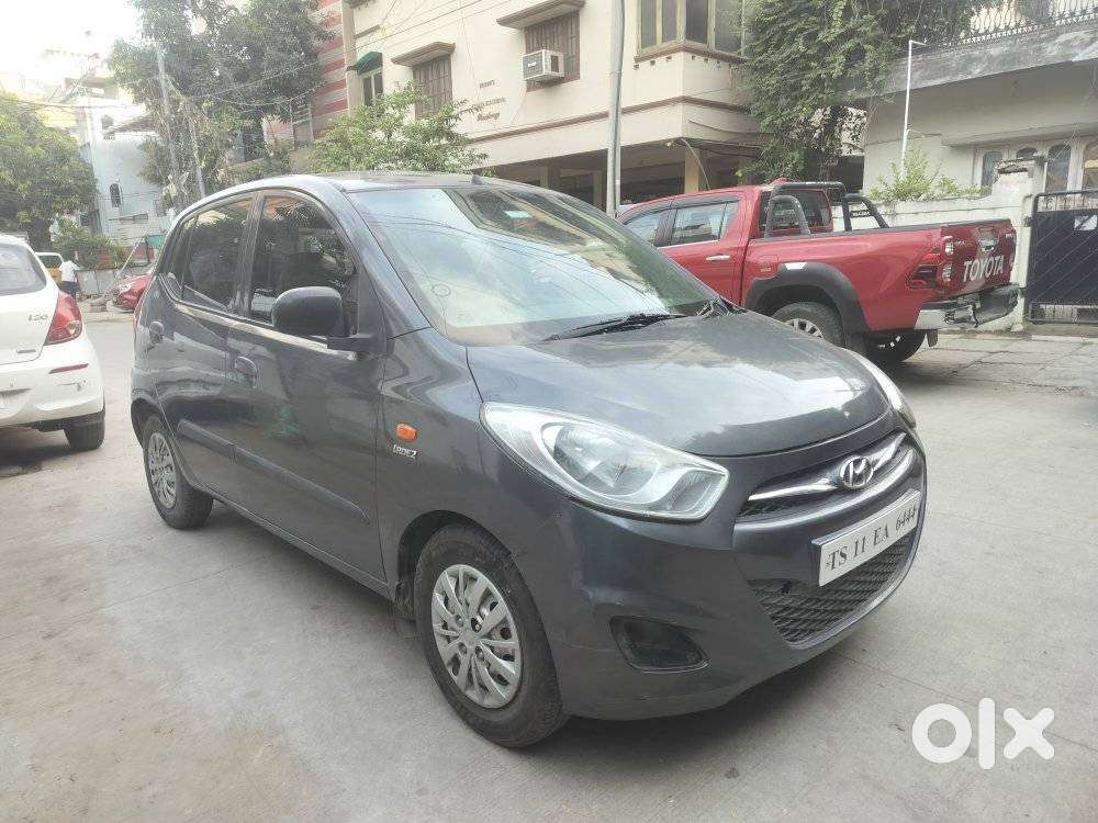 Hyundai I10 Sportz, 2014, Petrol