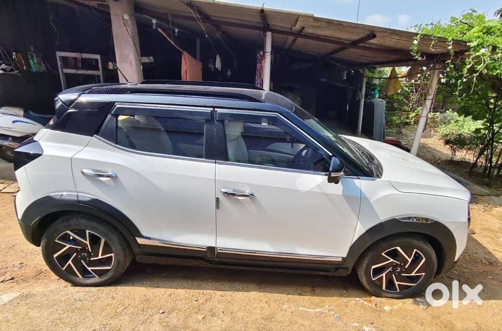 Mahindra Xuv300 2025 Petrol