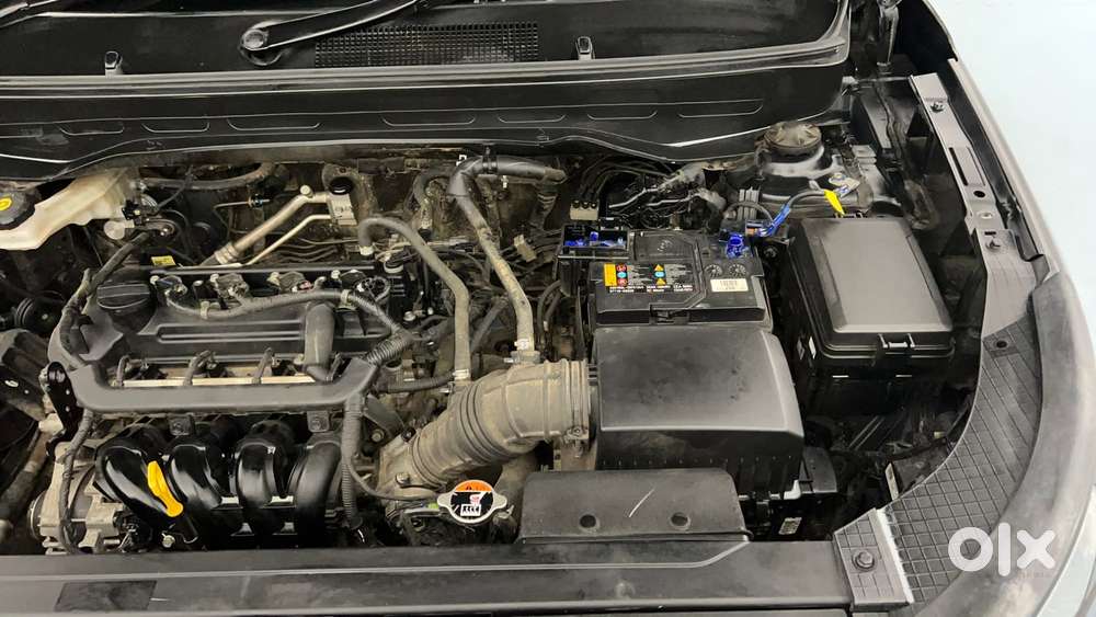 Hyundai Venue Sx Knight Edition Mt, 2023, Petrol