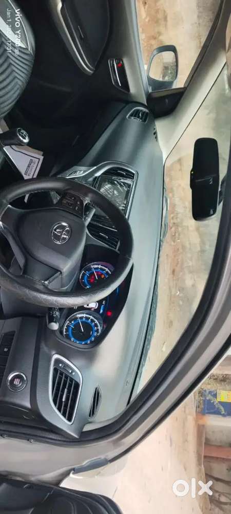Toyota Glanza 1.2 G 2019. Pin To Pin Showroom Track