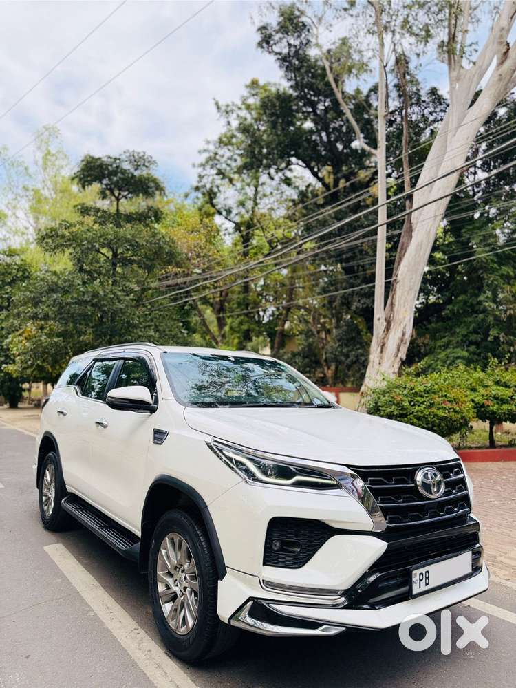 Toyota Fortuner 4x2 At 2.8 Diesel, 2022, Diesel