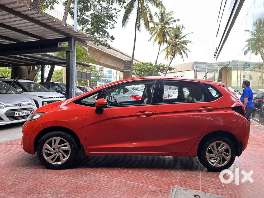 Honda Jazz 1.2 V I Vtec Privilege, 2015, Petrol