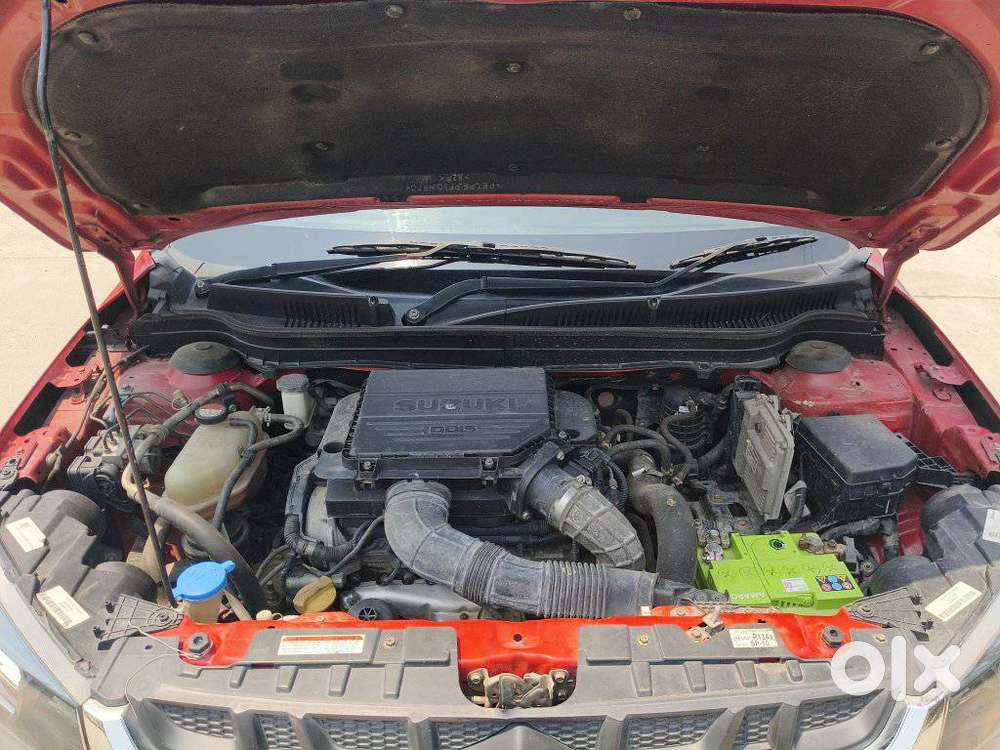 Maruti Suzuki Brezza Zdi+ Dual Tone, 2018, Diesel