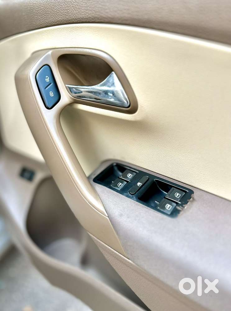 Skoda Rapid 2011-2013 1.6 Mpi At Elegance, 2013, Petrol