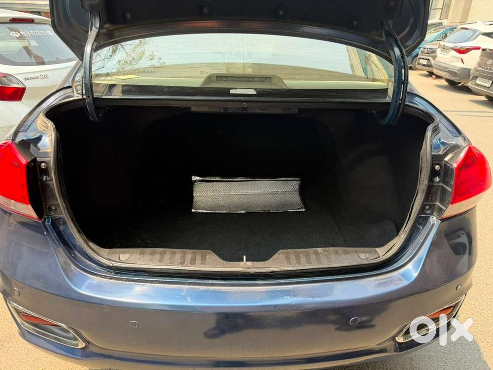 Maruti Suzuki Ciaz 2019 Petrol 77000 Km Driven
