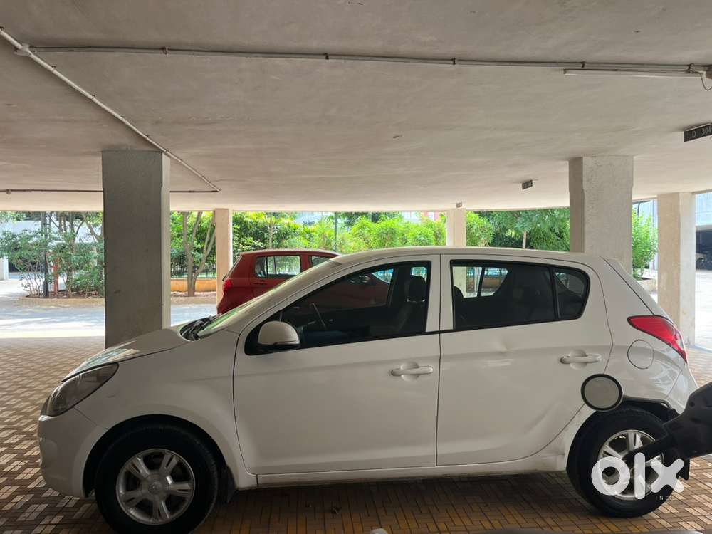 Hyundai I20 Sportz 2011