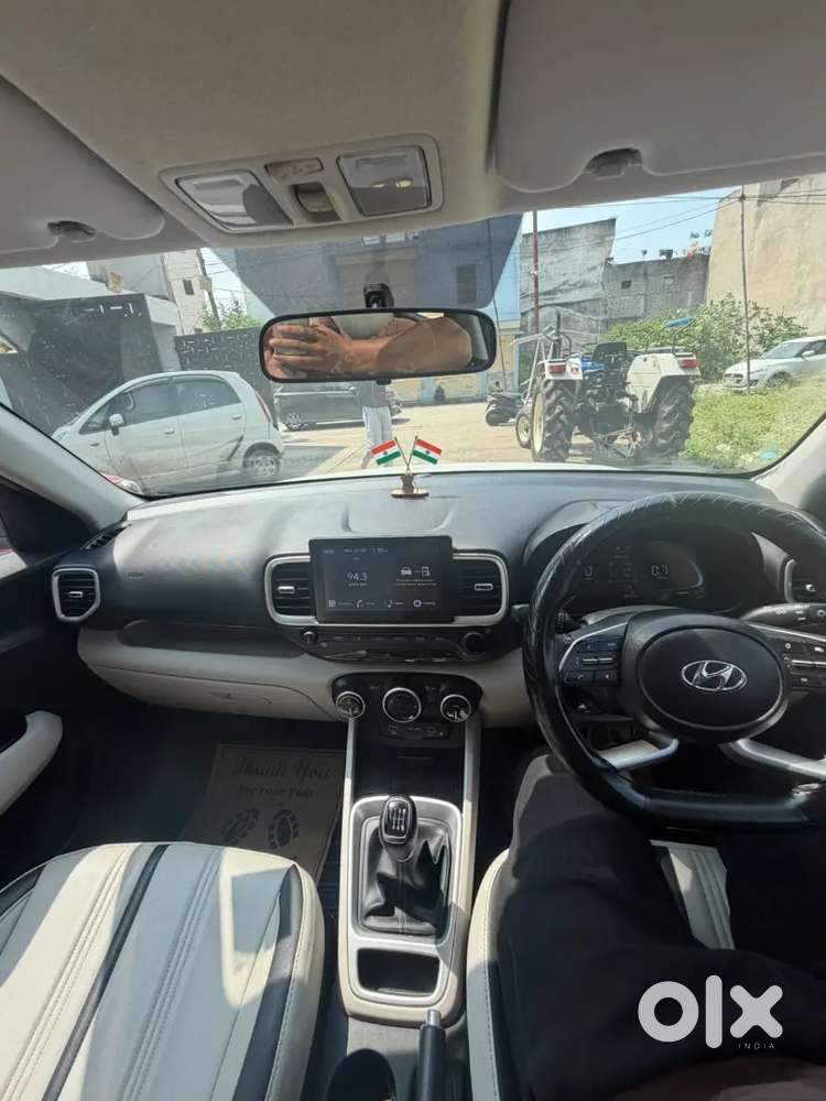 Hyundai Venue Sx Mt 2023