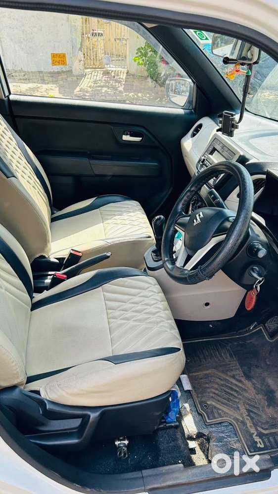 Maruti Suzuki Wagon R 1.0 2023 Petrol Well Maintained
