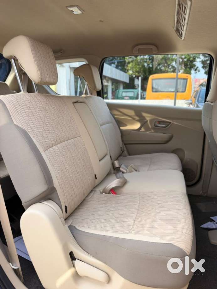 Toyota Rumion V Mt, 2024, Petrol