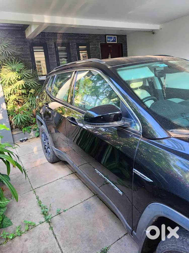 Jeep Compass Limited 2.0 Diesal Black Color  Sale Well Maintained