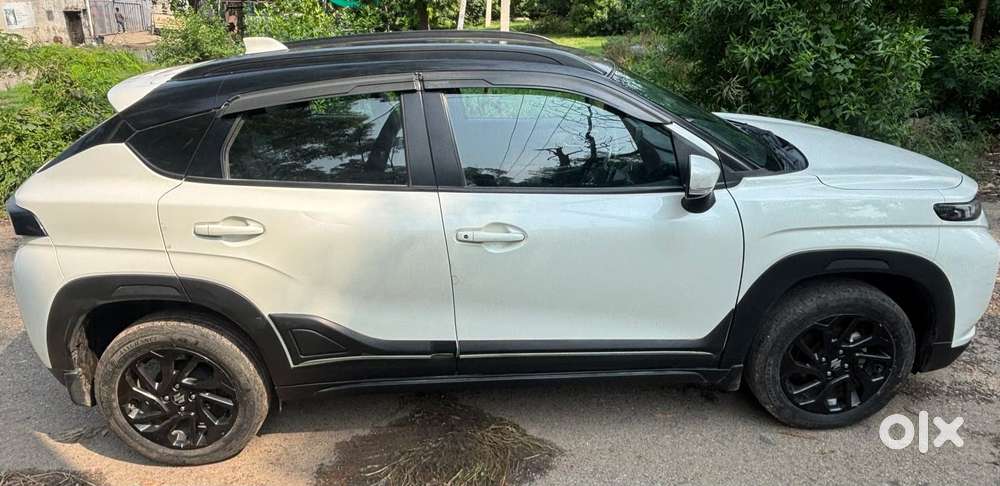 Maruti Suzuki Fronx Delta Plus 1.2 Ags, 2023, Petrol
