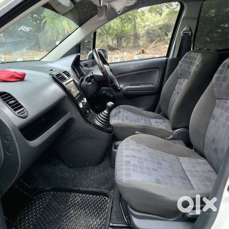 Maruti Suzuki Ritz Lxi, 2013, Petrol