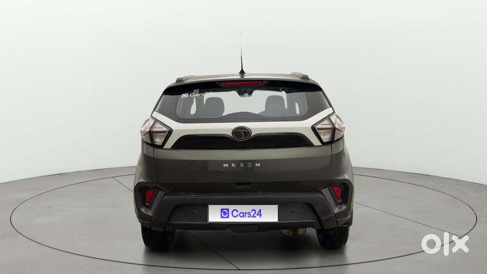 Tata Nexon 1.2 Revotron Xm (s), 2021, Petrol