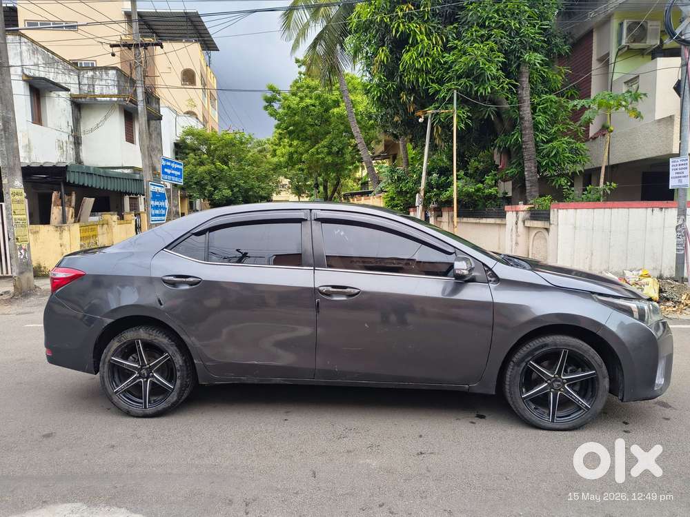 Toyota Corolla Altis 1.8 G, 2015, Petrol