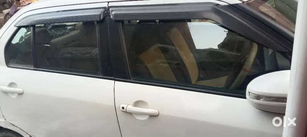 Maruti Suzuki Dzire 2013 Petrol 126000 Km Driven