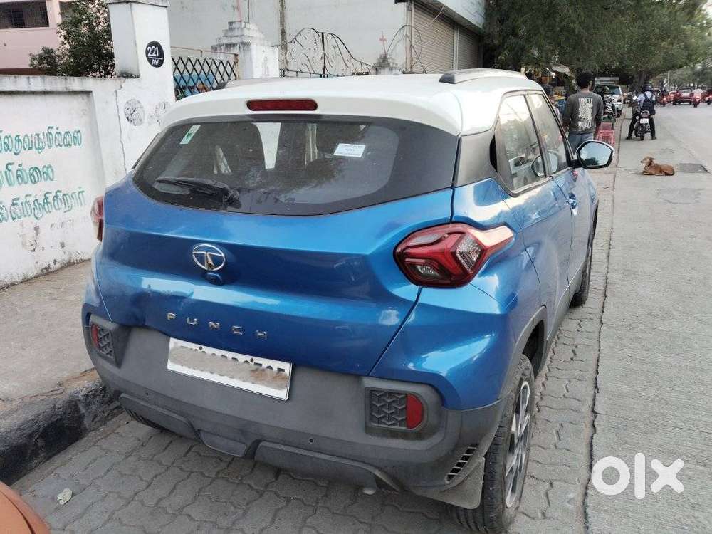 Tata Punch 1.2 Revotron Creative Amt Dual Tone, 2022, Petrol