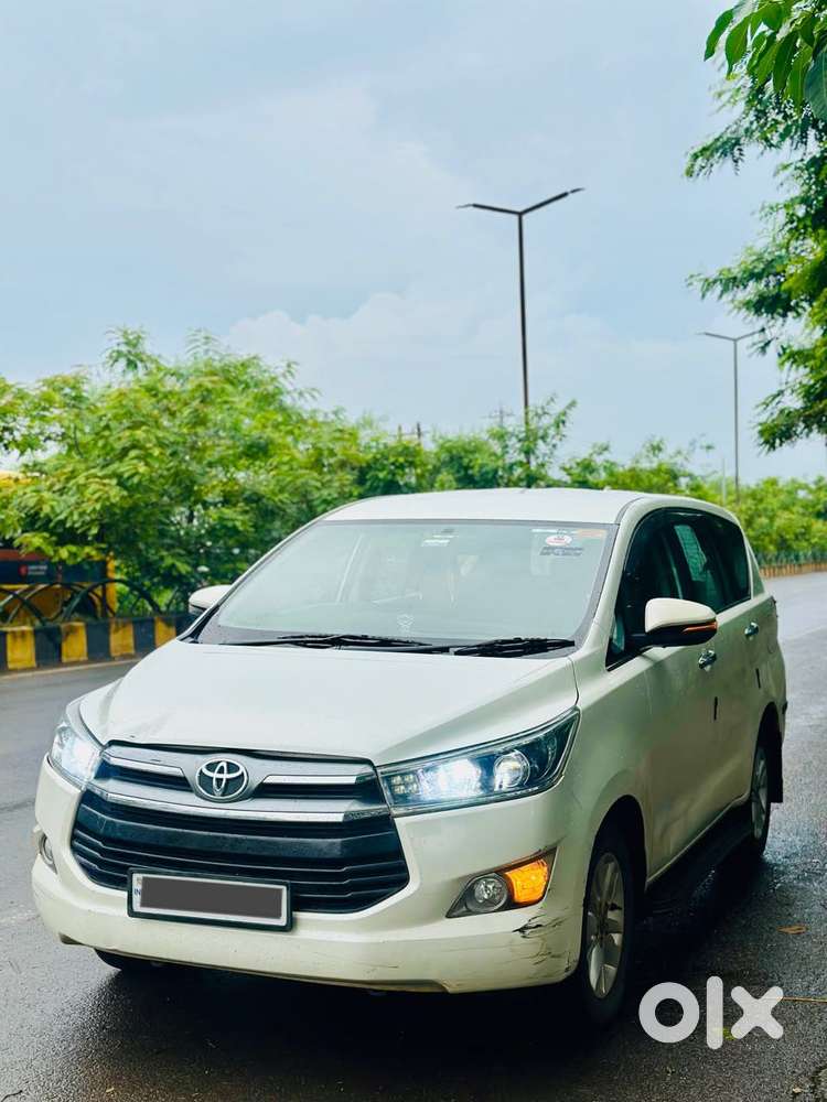 Toyota Innova Crysta [2020-ongoing] 2.4 Vx 8 Str, 2018, Diesel