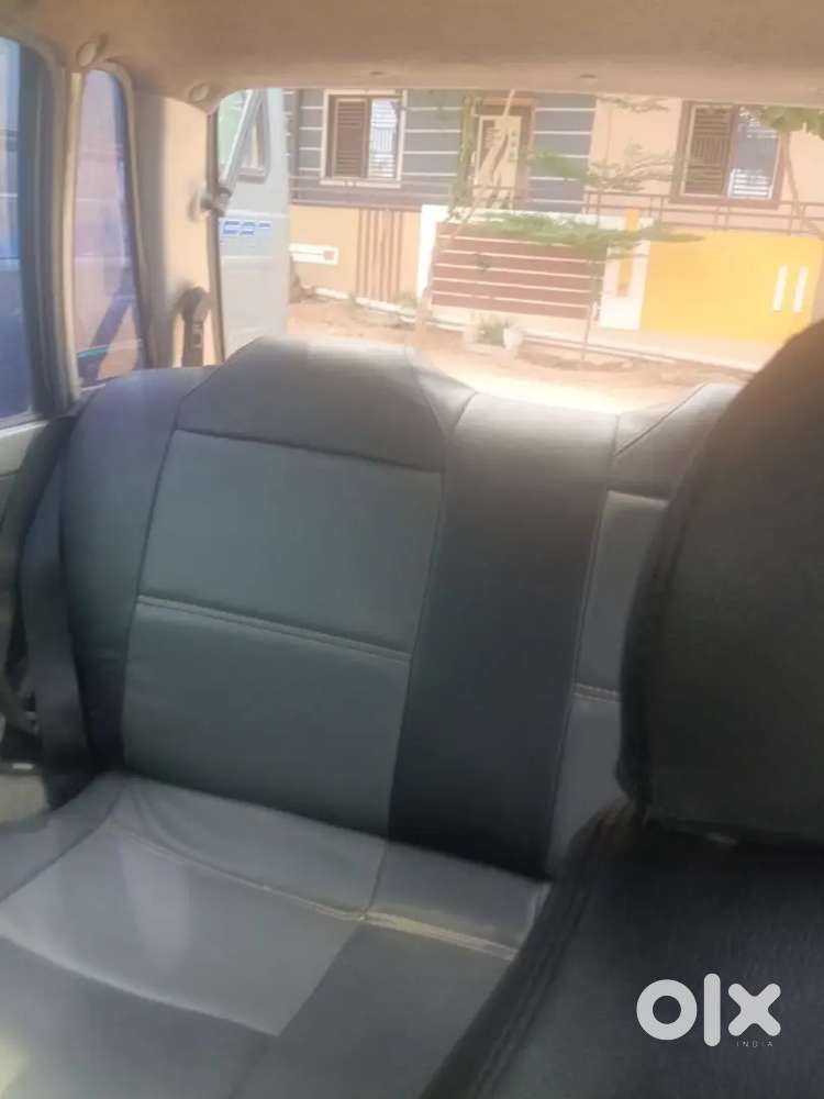 Maruti Suzuki 800 2010