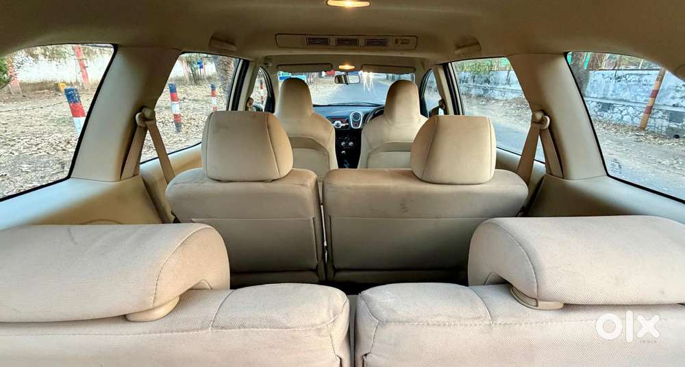 Honda Mobilio, 2014, Petrol