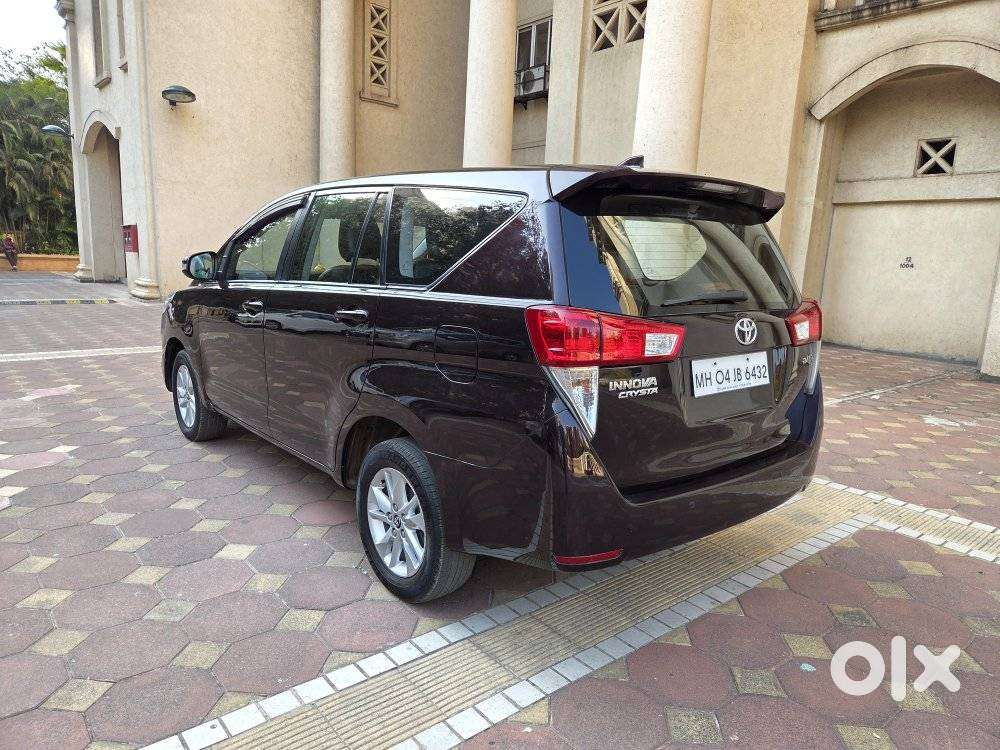 Toyota Innova Crysta 2.4 G Mt 8s, 2018, Diesel
