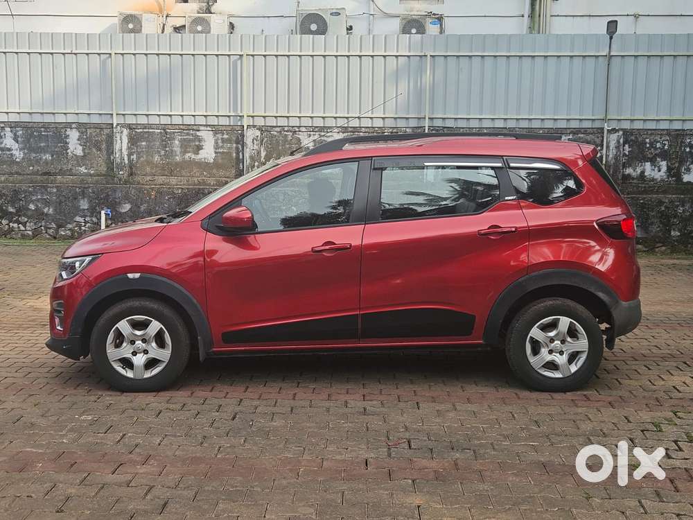 Renault Triber 1.0 Rxz Dual Tone, 2019, Petrol