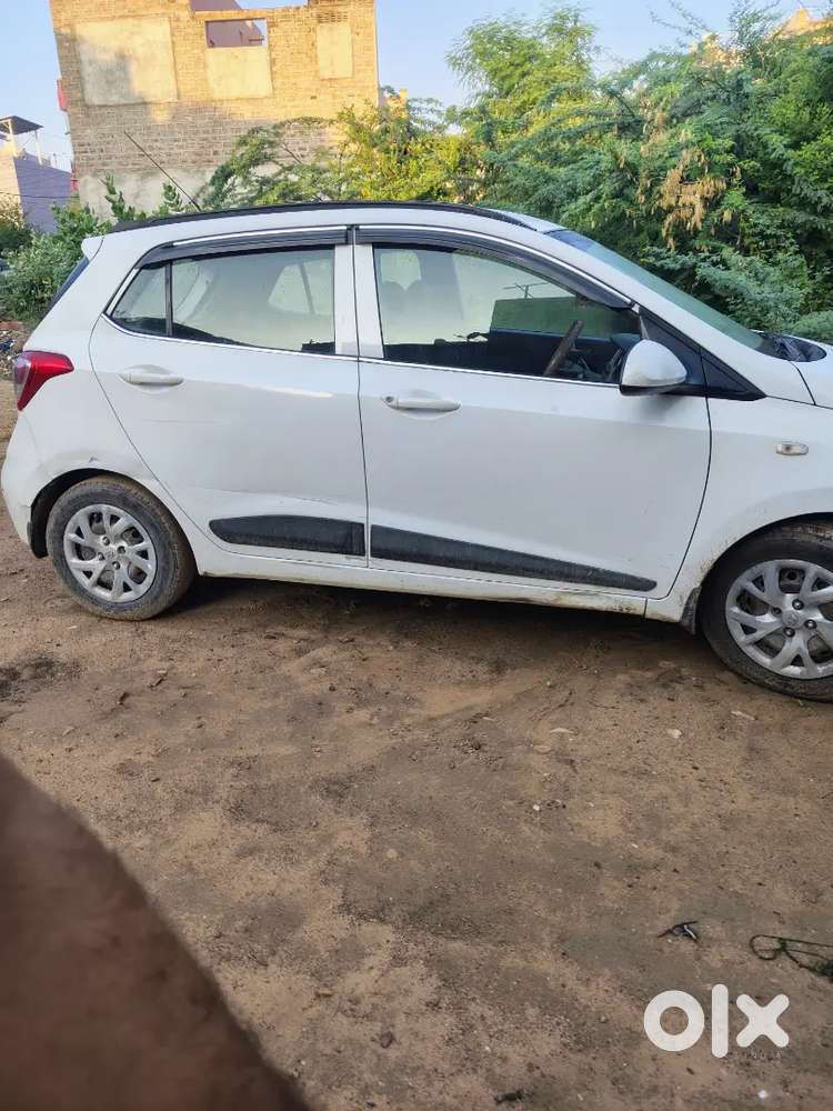 Hyundai Grand I10 Sportz 2017 Diesel Manual