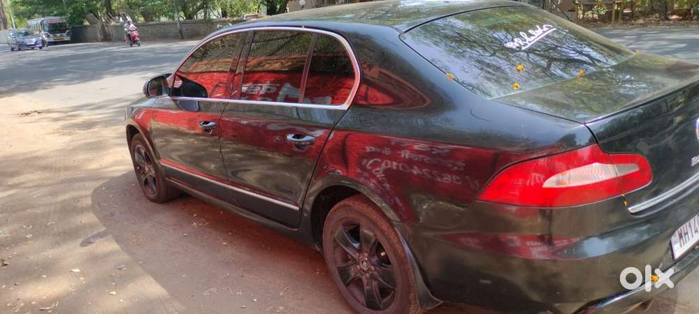 Skoda Superb Elegance 2011