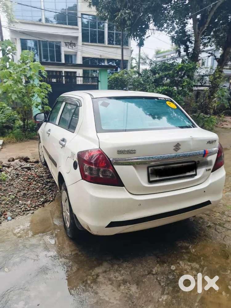 Maruti Suzuki Dzire 2020 Cng & Hybrids 200000 Km Driven