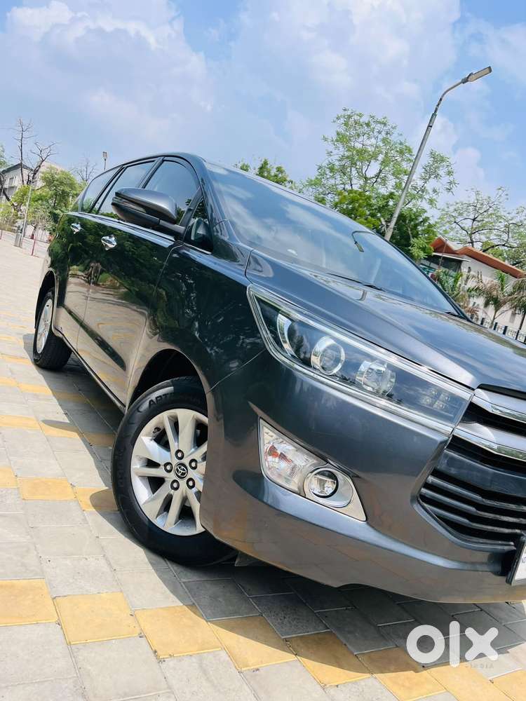 Toyota Innova Crysta 2.4 V 8 Str, 2019, Diesel