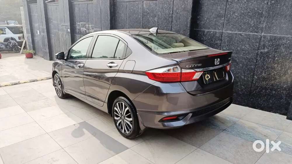 Honda City Zx Cvt 2018  Top Model  Excellent Condition  Urgent Sale