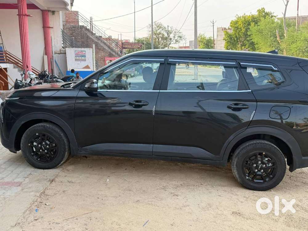 Kia Carens Clavis 2026 Petrol 11000 Km Driven