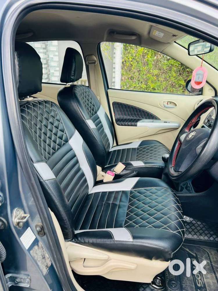 Toyota Etios Liva 1.2 V, 2018, Petrol