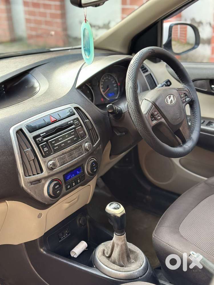 Hyundai I20 1.2 Sportz Option, 2012, Diesel