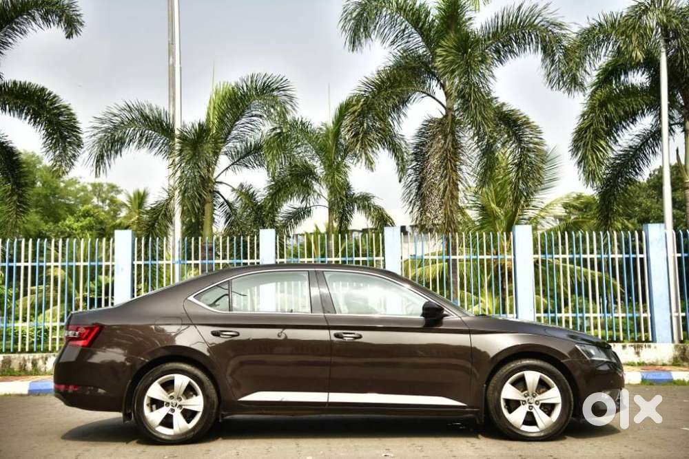 Skoda Superb Style 2.0 Tdi At, 2018, Diesel