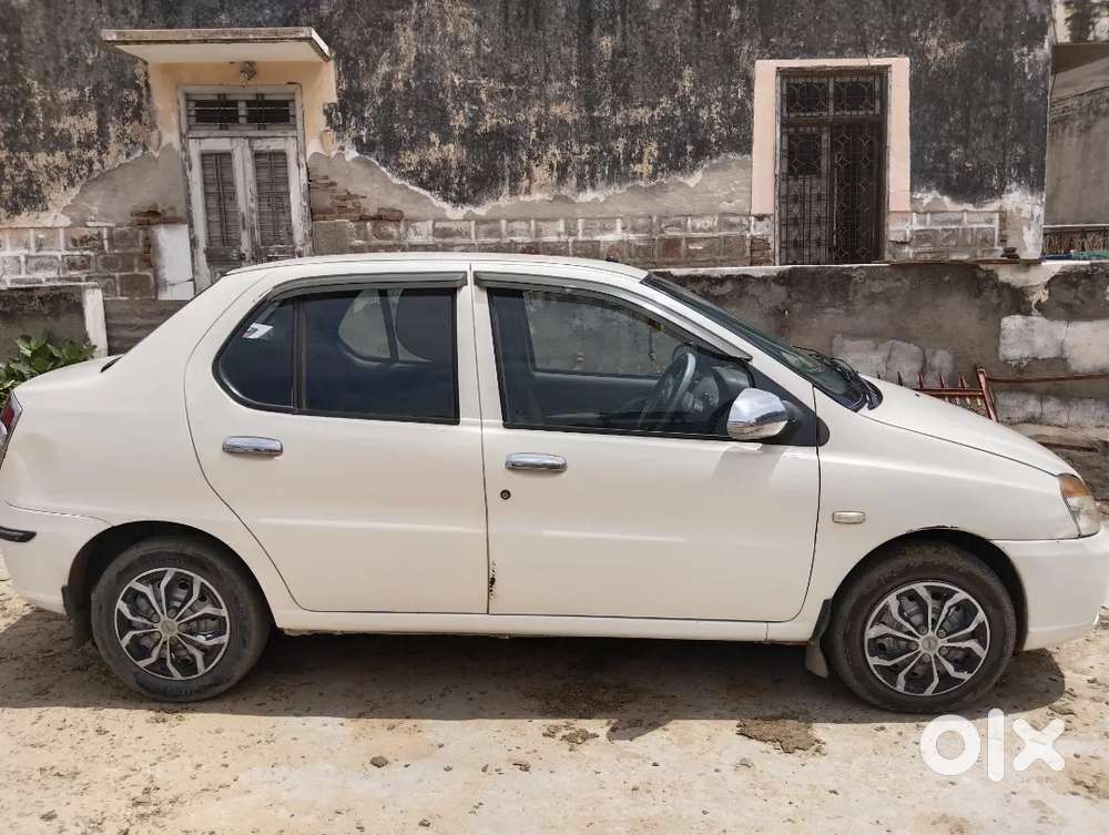 Tata Indigo Ecs Ls 2013