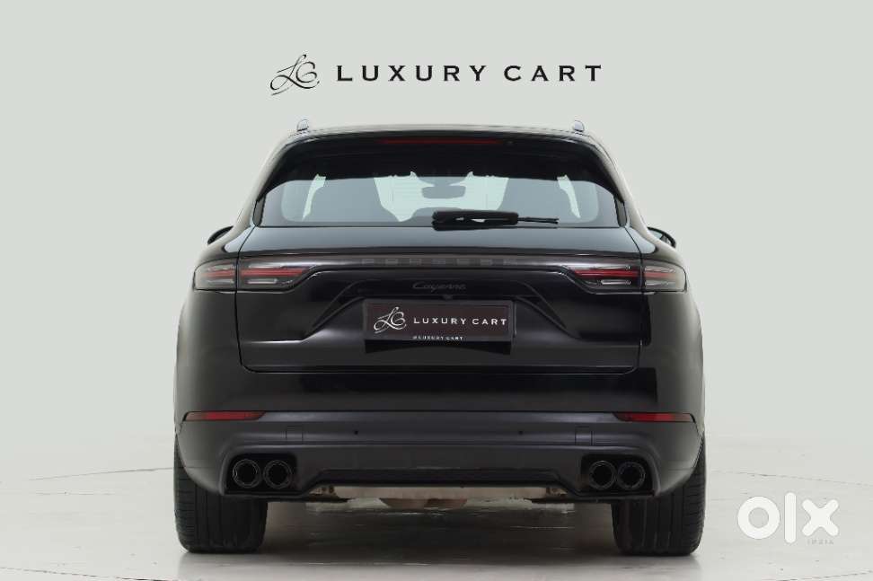 Porsche Cayenne Platinum Edition, 2022, Petrol