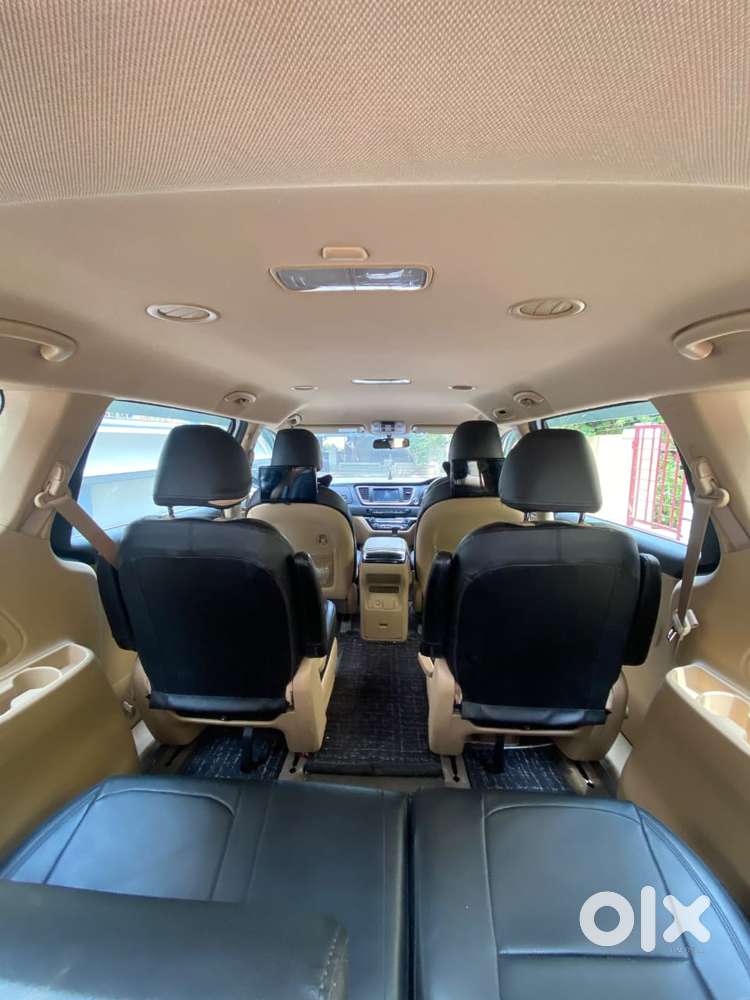 Kia Carnival Premium, 2021, Diesel