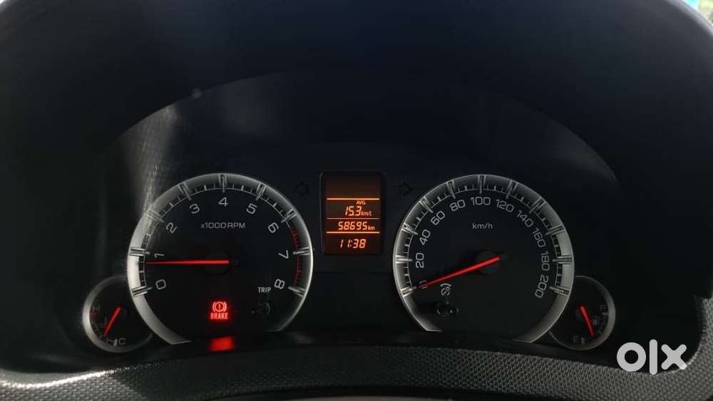 Maruti Suzuki Swift Vxi 1.2 Abs Bs-iv, 2017, Petrol