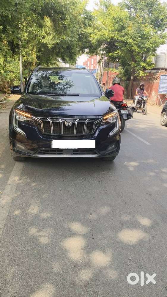 Mahindra Xuv700 2.2 Ax 7 Diesel At Luxury Pack Str Awd, 2022, Diesel