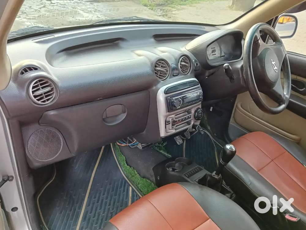 29.11.2012,green Cng,ac On,lloy Wheel