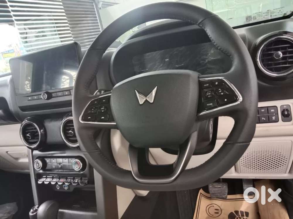 Mahindra Thar Roxx, 2025, Diesel