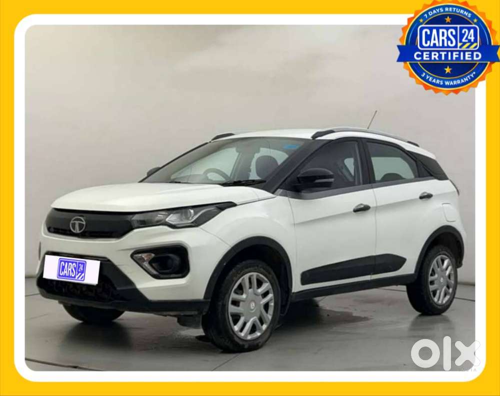 Tata Nexon 1.2 Revotron Xm (s), 2023, Petrol