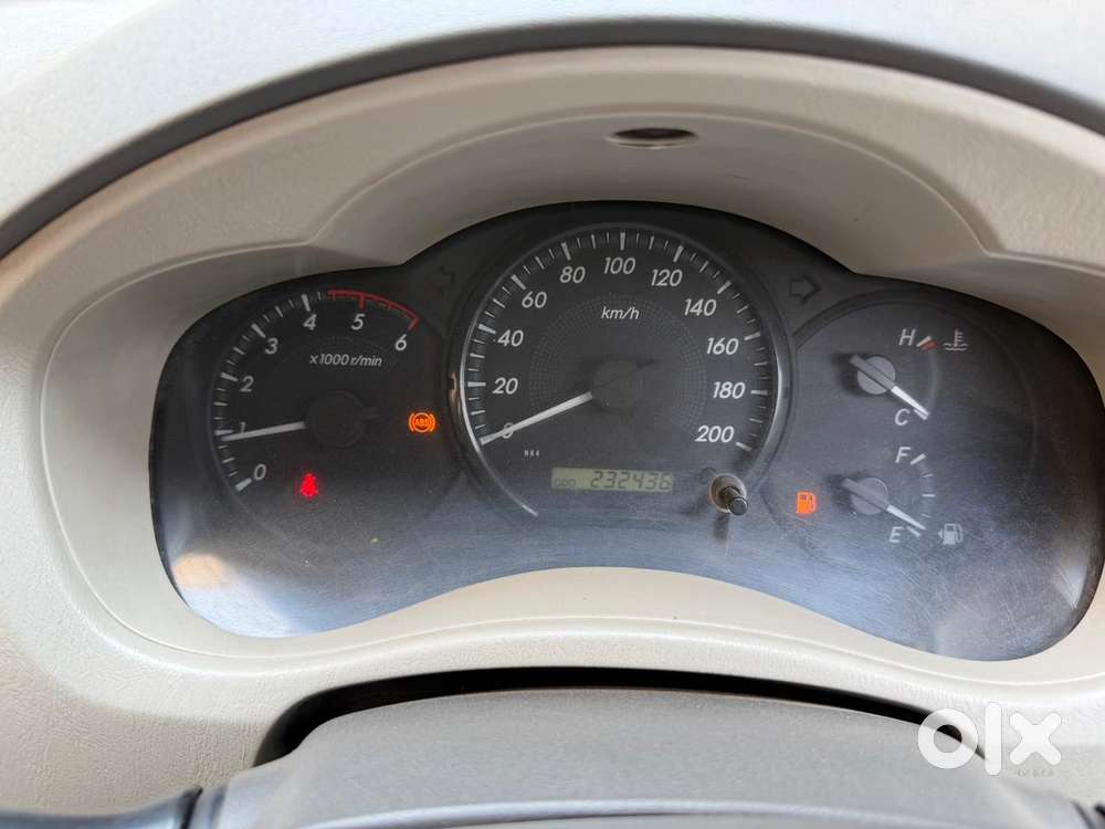 Toyota Innova 2.5 G (diesel) 7 Seater, 2013, Diesel