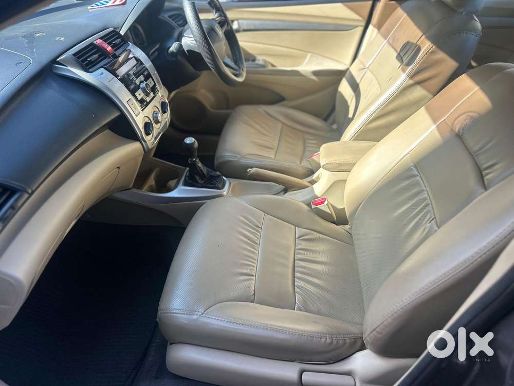 Honda City V Mt Exclusive, 2011, Petrol
