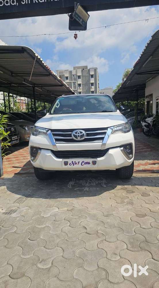 Toyota Fortuner 4x2 At 2.8 Diesel, 2018, Diesel