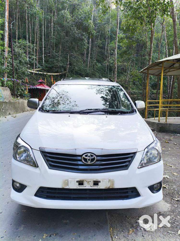 Toyota Innova 2.0 Vx 7 Str Bs-iv, 2012, Diesel