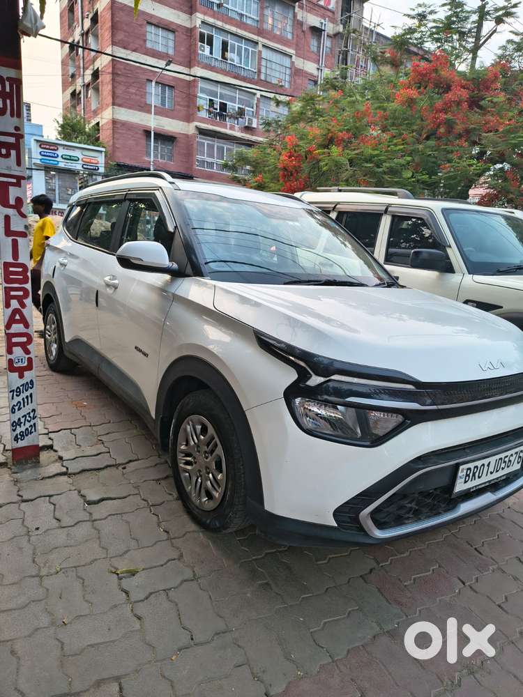 Kia Carens G1.5 6mt Gravity, 2024, Petrol