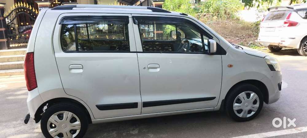 Maruti Suzuki Wagon R Vxi, 2014, Petrol